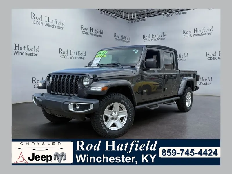2023 Jeep Gladiator Sport S 4x4 in Granite Crystal Metallic Clearcoat — front three-quarter view