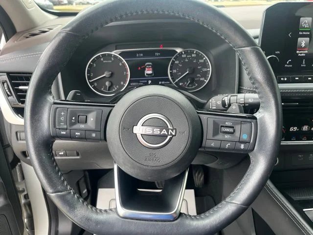 2023 Nissan Rogue — photo 13 view