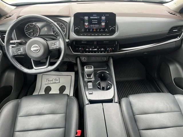 2023 Nissan Rogue — photo 12 view