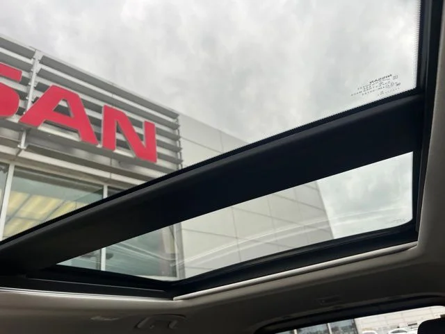 2023 Nissan Rogue — photo 24 view