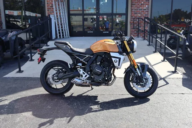 2026 Suzuki GSX-8T — front three-quarter view