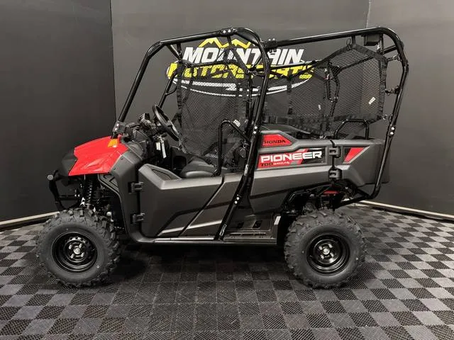 2026 Honda® Pioneer 700-4
