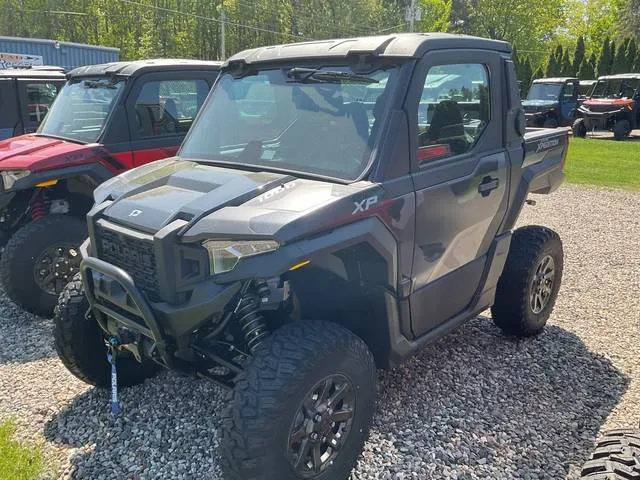 2026 Polaris® XPEDITION XP NorthStar-Matte Super Graphite — front three-quarter view