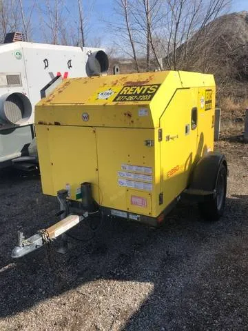2015 Wacker Neuson E1250G — front three-quarter view