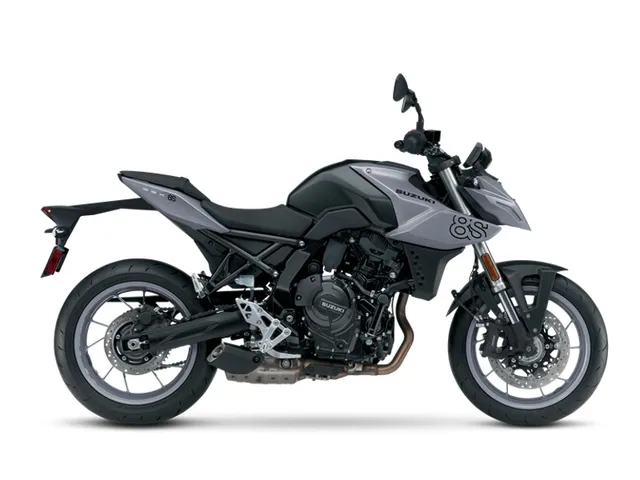 2024 Suzuki GSX-8S — front three-quarter view