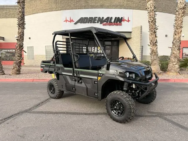 2026 Kawasaki Mule PRO-FXT™ 1000 LE — front three-quarter view
