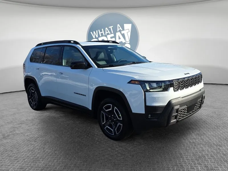 2026 Jeep Cherokee Limited in Bright White Clearcoat — front three-quarter view