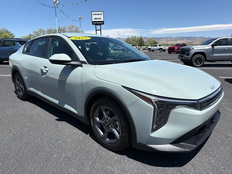 2025 Kia K4 LXS in Gray — front three-quarter view