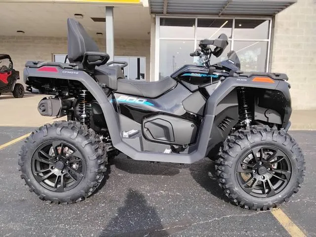 2026 CFMOTO CFORCE 800 Touring — front three-quarter view