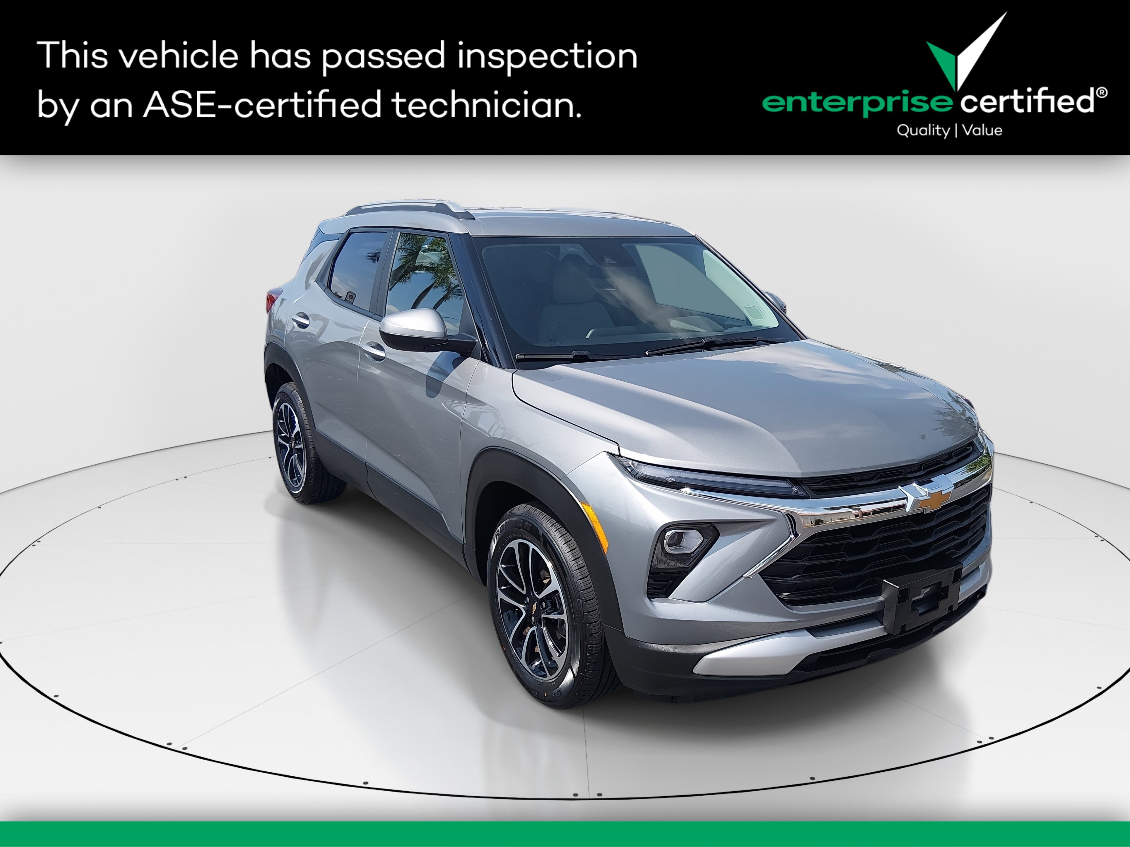 2025 Chevrolet Trailblazer FWD 4dr LT — front three-quarter view