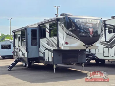 2019 Cyclone 3600