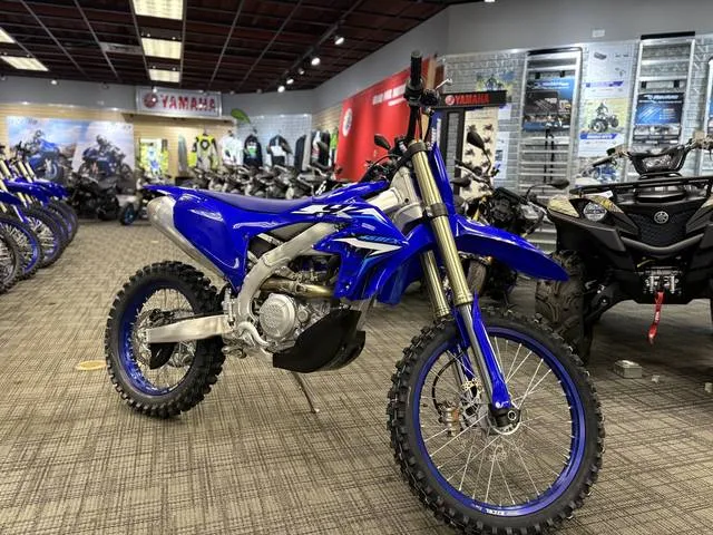 2026 Yamaha YZ450FX — front three-quarter view
