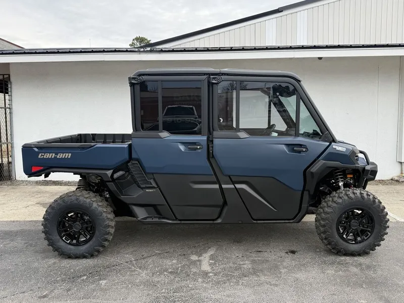 2026 Can-Am Defender MAX Limited HD11 — front three-quarter view