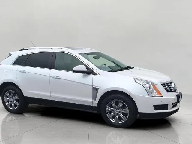 2015 Cadillac SRX Luxury Collection in Platinum Ice Tricoat — front three-quarter view
