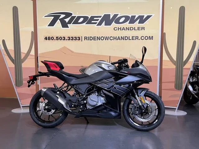 2026 CFMOTO 300SS — front three-quarter view