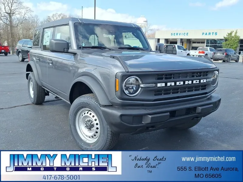 2026 Ford Bronco Base in Gray Metallic — front three-quarter view