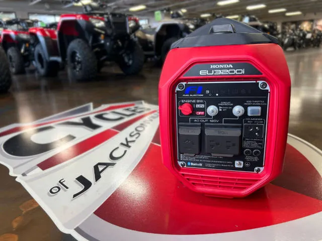 2025 Honda Power Generators EU3200IAN — front three-quarter view