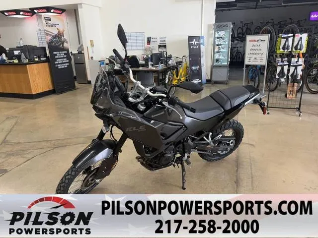 2026 Kawasaki KLE®500 ABS — front three-quarter view
