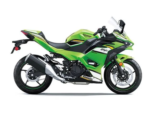 2025 Kawasaki Ninja® 500 KRT Edition SE ABS — front three-quarter view