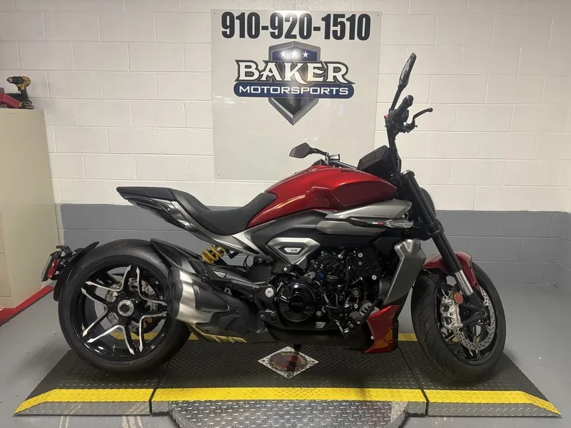 2026 Ducati XDiavel V4 — front three-quarter view