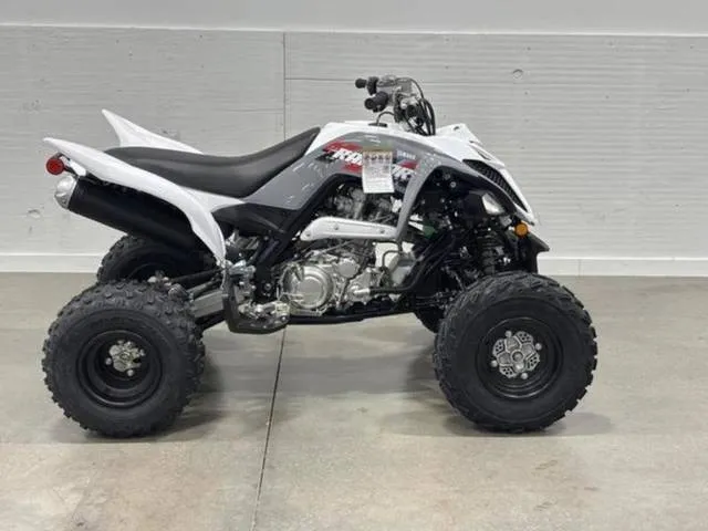 2026 Yamaha Raptor 700 — front three-quarter view