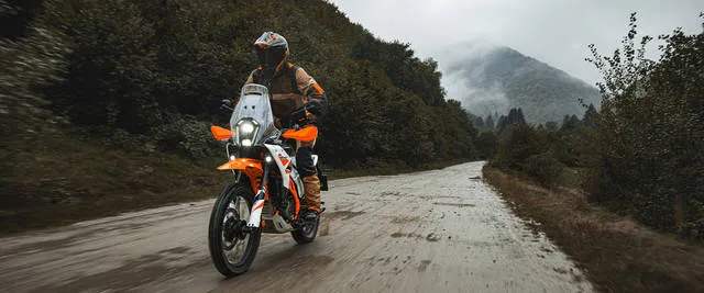 2026 KTM 390 Adventure R — front three-quarter view