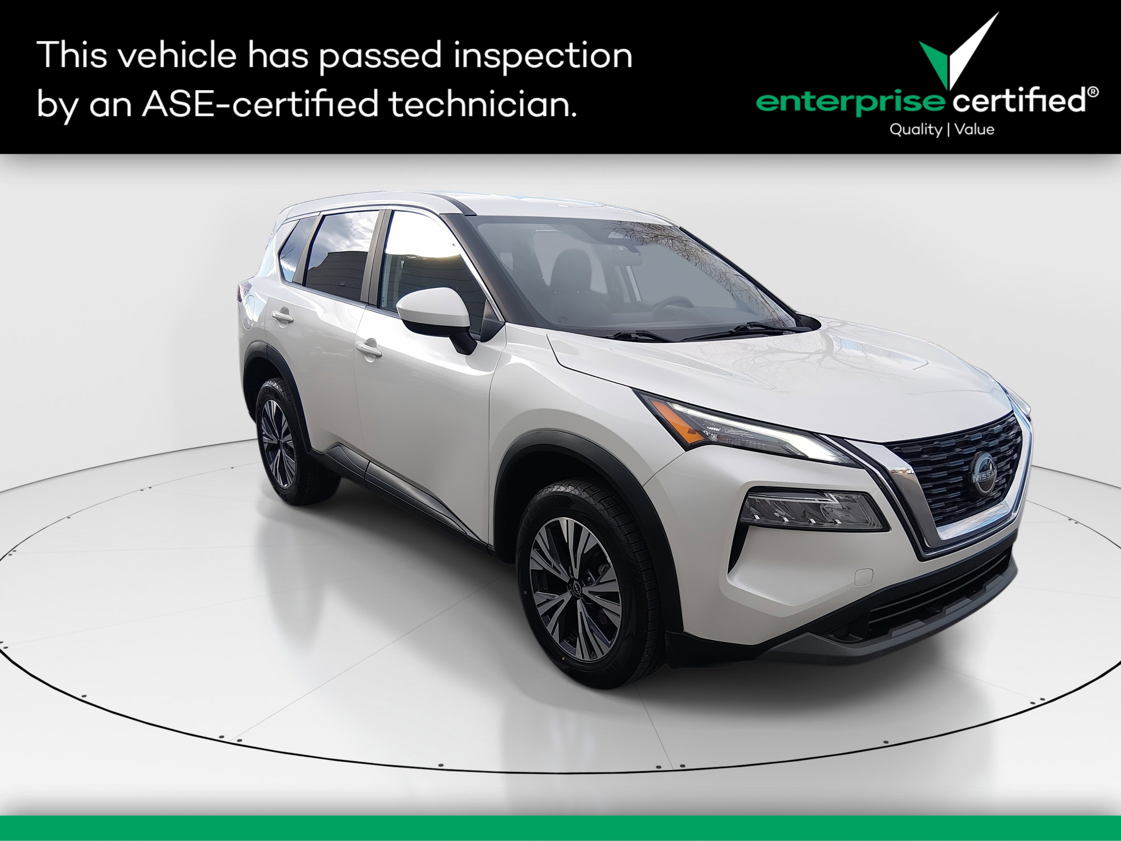 2023 Nissan Rogue AWD SV — front three-quarter view