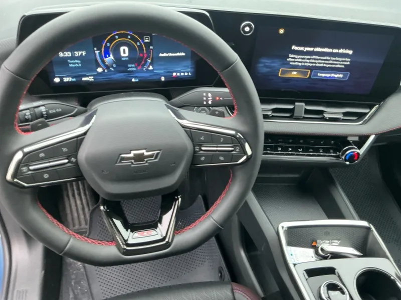2026 Chevrolet Equinox — photo 15 view