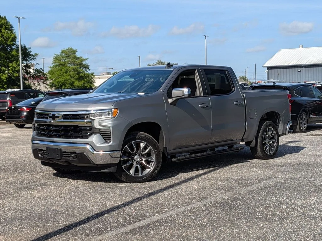 2023 Chevrolet Silverado 1500 LT in Gray — front three-quarter view