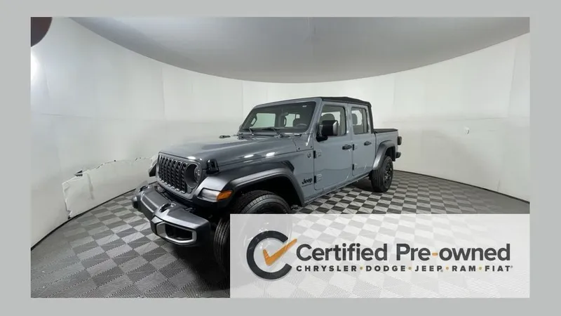 2024 Jeep Gladiator Sport in Anvil Clear Coat — front three-quarter view