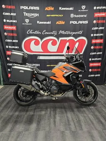 2022 KTM 1290 SUPER ADV S,BLK — front three-quarter view