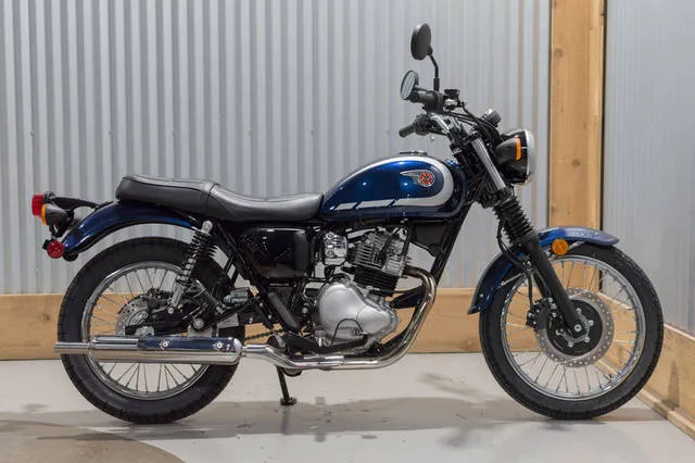 2025 Kawasaki W230 ABS — front three-quarter view