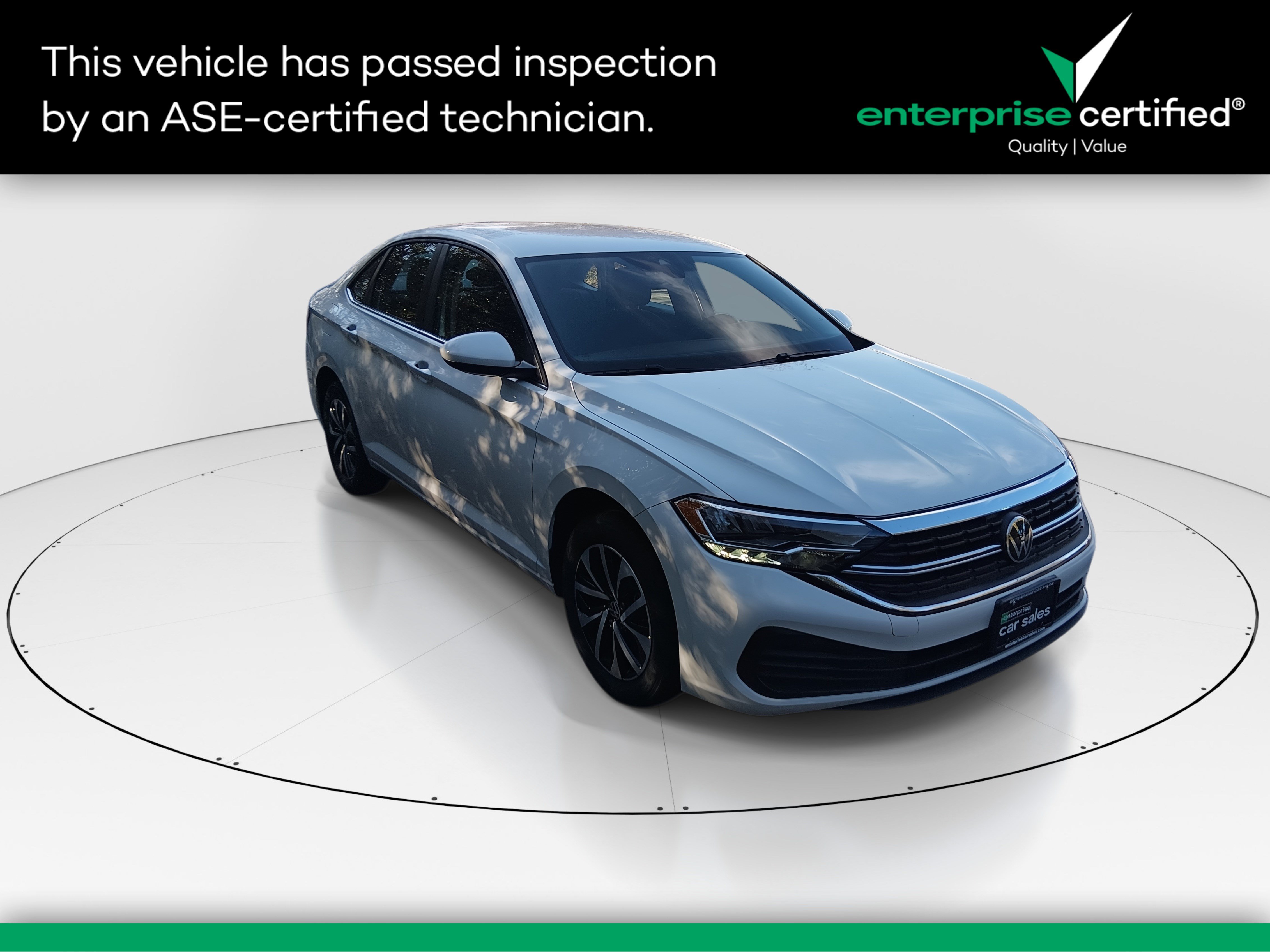 2024 Volkswagen Jetta S Auto — front three-quarter view