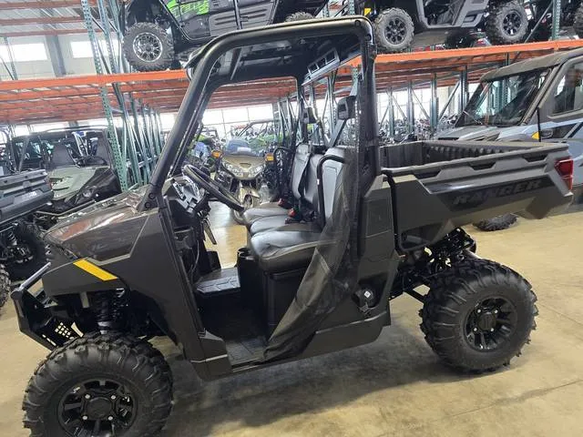 2026 Polaris® RANGER 1000 PREMIUM GRANITE GRAY