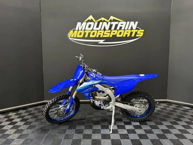2027 Yamaha YZ250FX — front three-quarter view