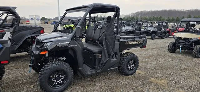 2026 CFMOTO UFORCE 1000 — front three-quarter view
