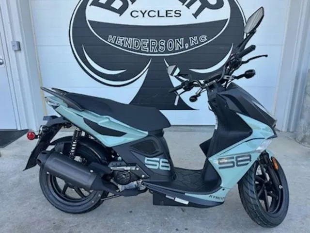 2026 KYMCO Super 8 50R — front three-quarter view