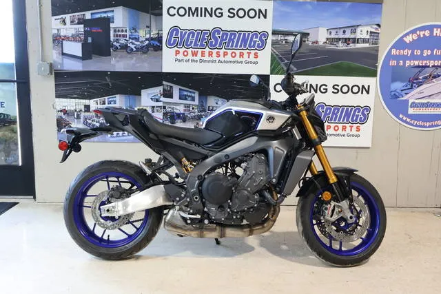 2026 Yamaha MT-09 SP — front three-quarter view