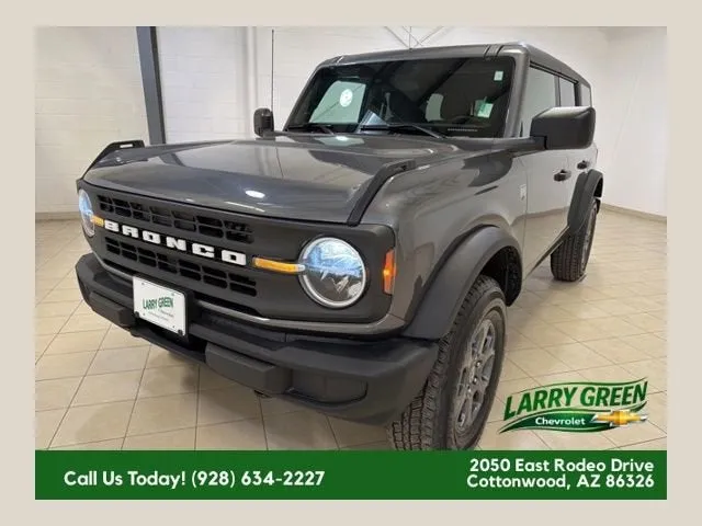 2025 Ford Bronco Big Bend in Gray — front three-quarter view