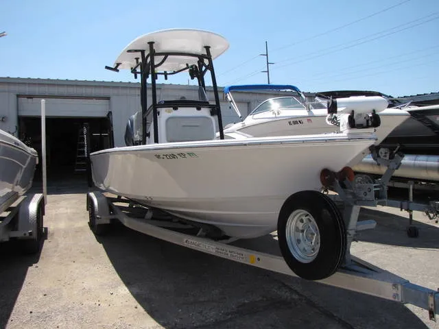 2020 Sportsman Masters 227 — front three-quarter view