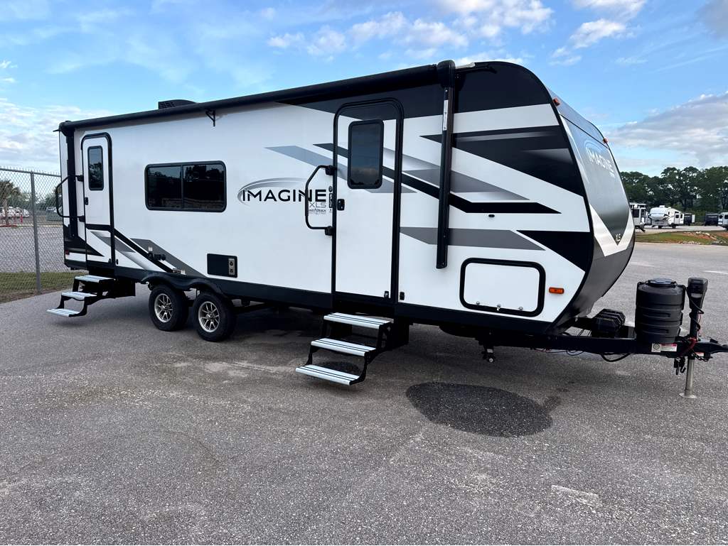 2025 Grand Imagine XLS