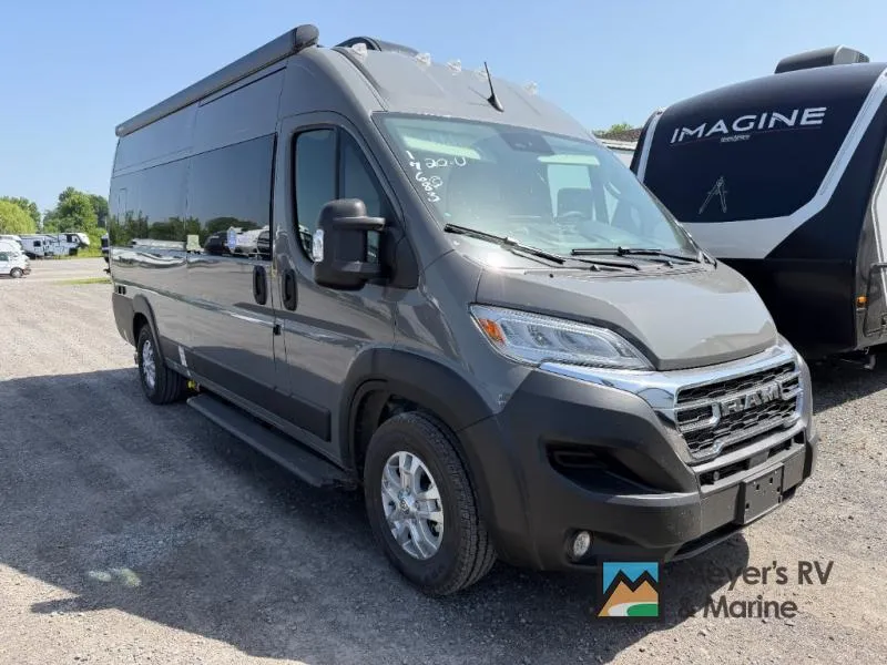 2027 Thor Motor Coach Tellaro 20U — front three-quarter view