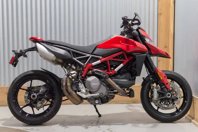 2019 Ducati Hypermotard 950 — front three-quarter view