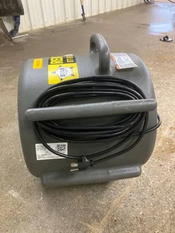 2014 Wacker Neuson AM300C — front three-quarter view