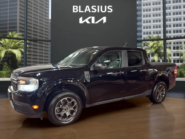 2024 Ford Maverick XLT in Shadow Black — front three-quarter view