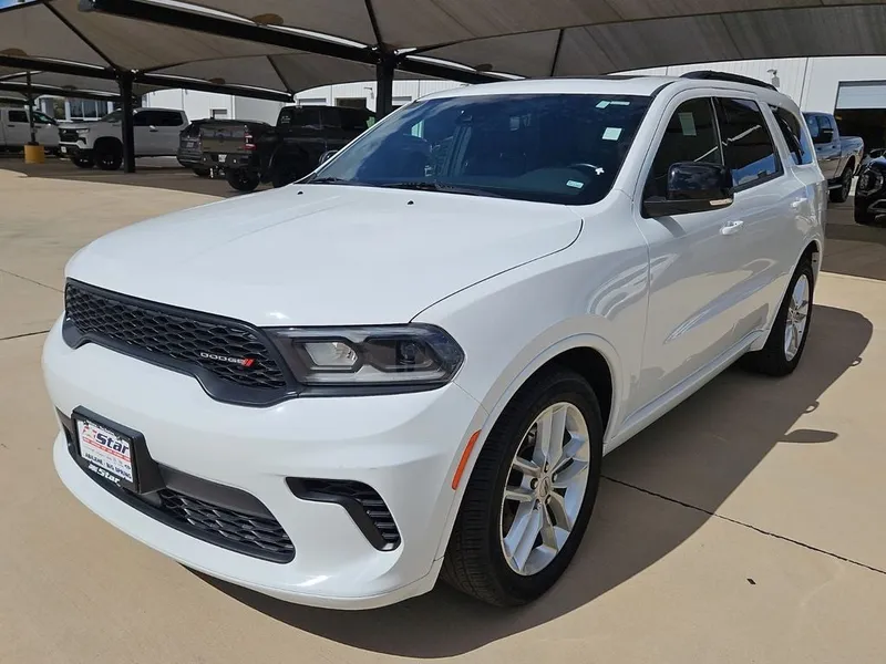 2024 Dodge Durango GT Plus in White Knuckle Clearcoat — front three-quarter view