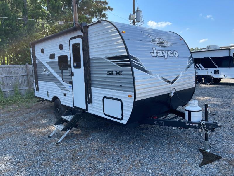 2025 Jayco Jay Flight SLX — front three-quarter view