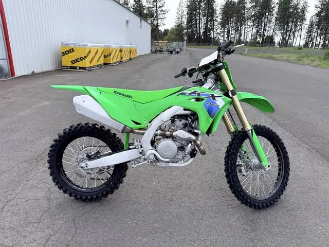 2026 Kawasaki KX™450 — front three-quarter view