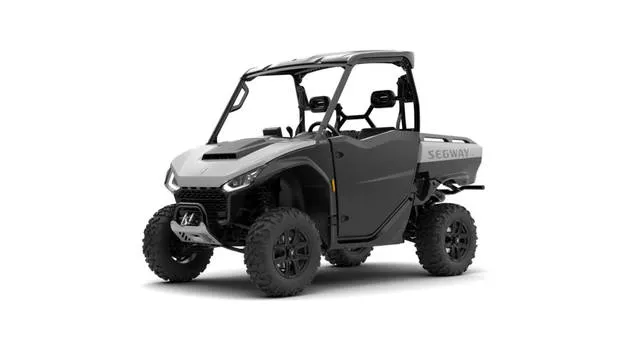 2025 SEGWAY UT10 P — front three-quarter view