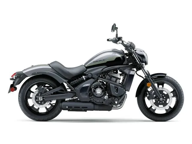 2026 Kawasaki Vulcan® S ABS — front three-quarter view